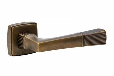 83853245_w800_h640_lucina_asq_mvb[1]